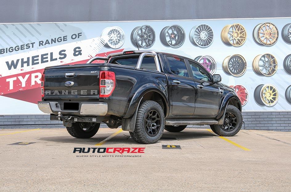 FORD RANGER OVERLAND MATTE BLACK